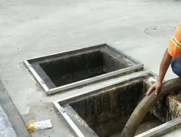 谢岗镇化粪池清理