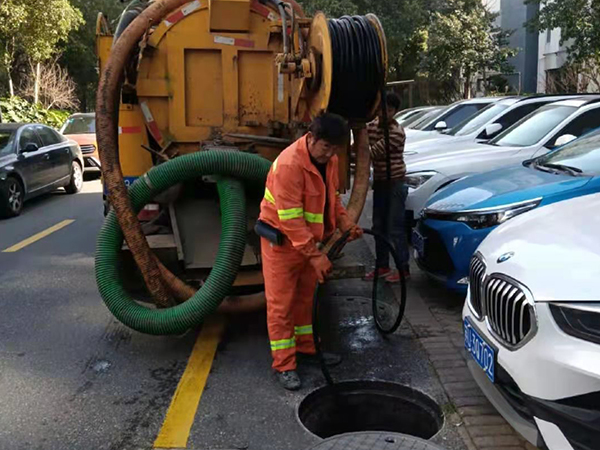 谢岗镇排污管道清淤